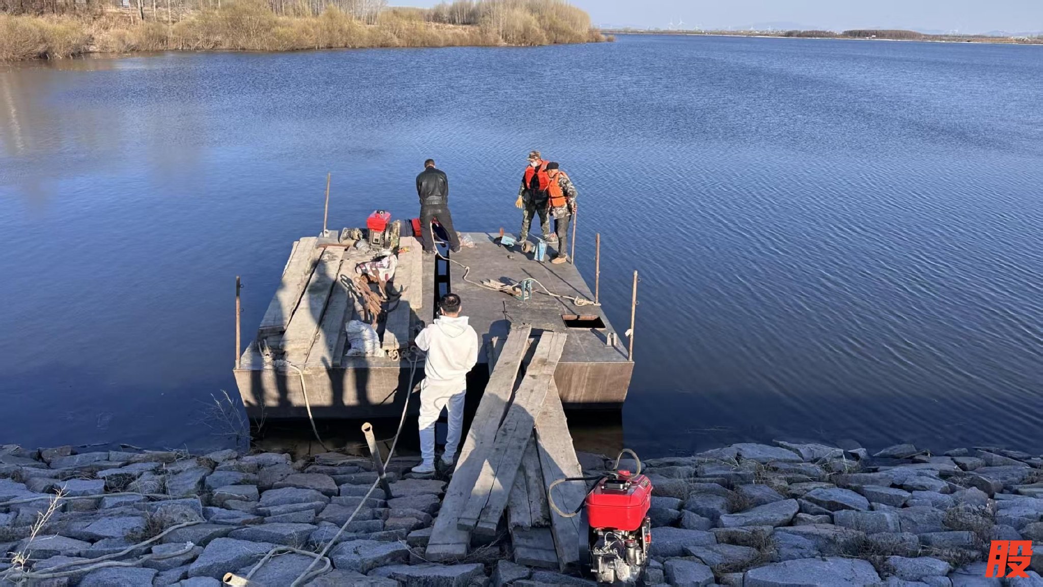 布设钻探取样点位